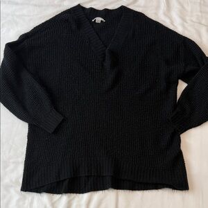 American Eagle Outfitters Black V-Neck Chunky Knit Sweater